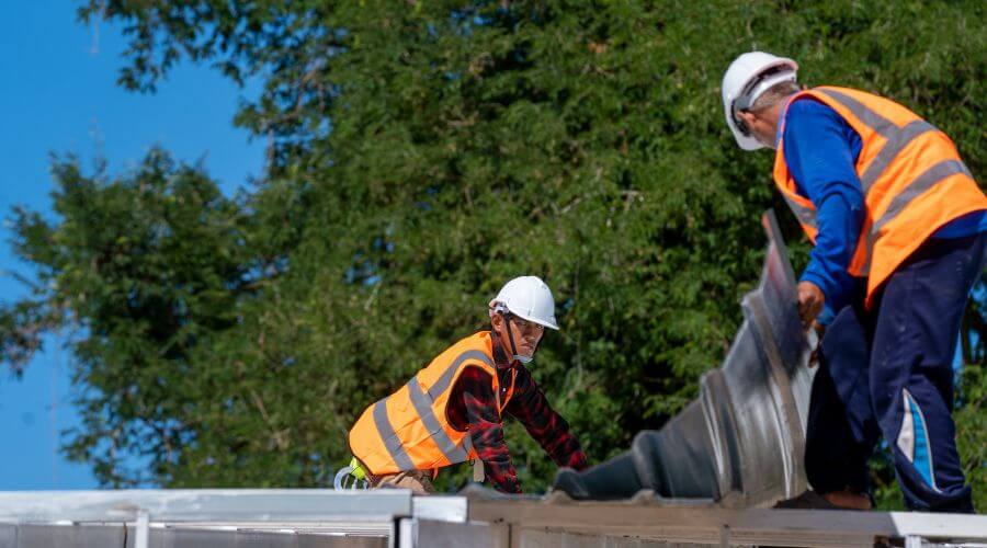 Roof maintenance in Hoonah, AK